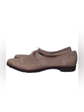 Ferragamo Boutique • Vintage Leather Loafer Oxford